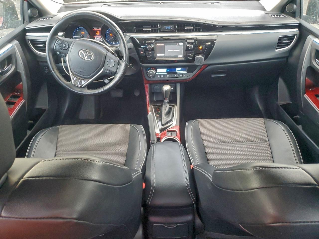 2015 TOYOTA COROLLA L photo 8