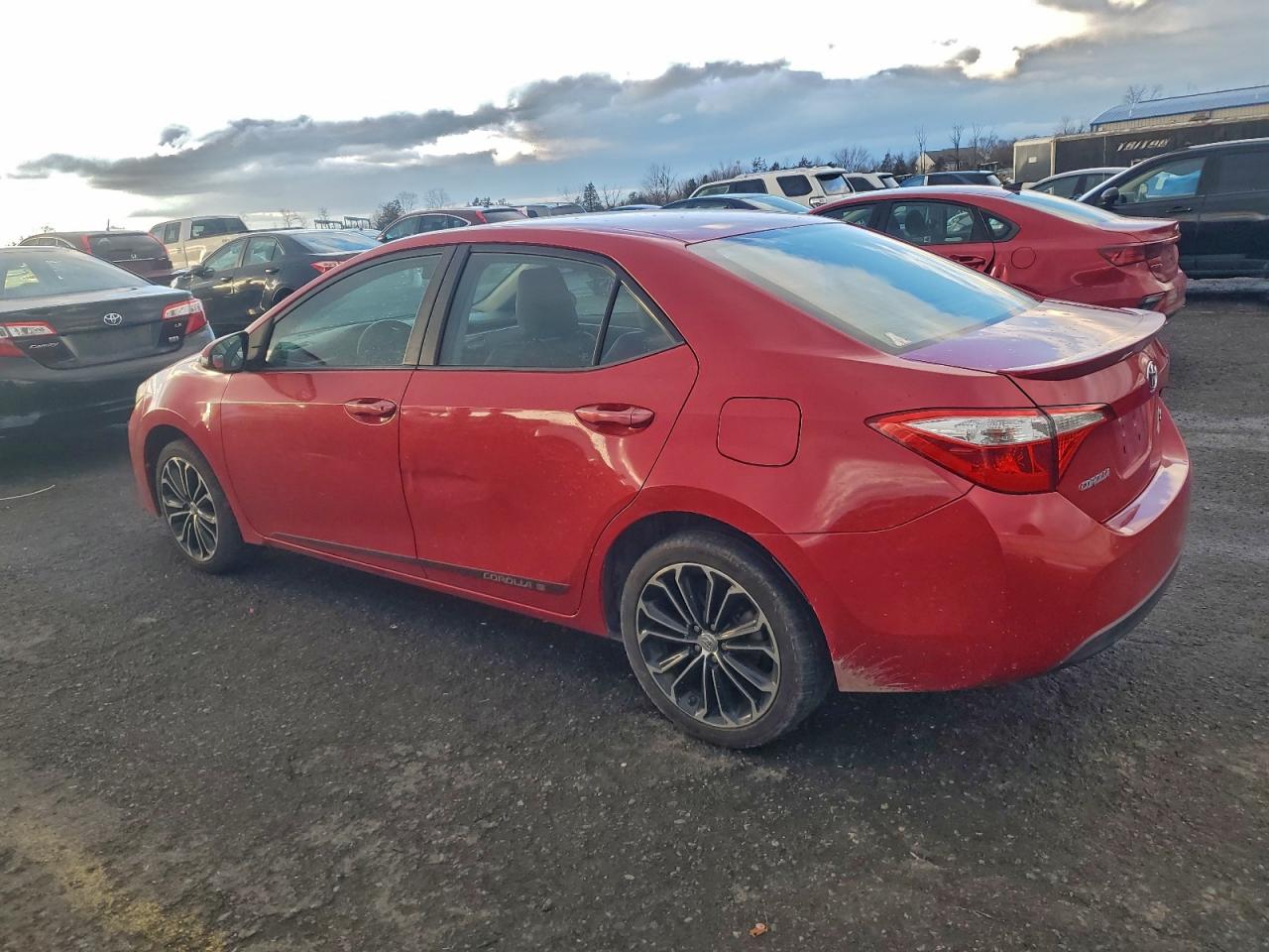 2015 TOYOTA COROLLA L photo 2