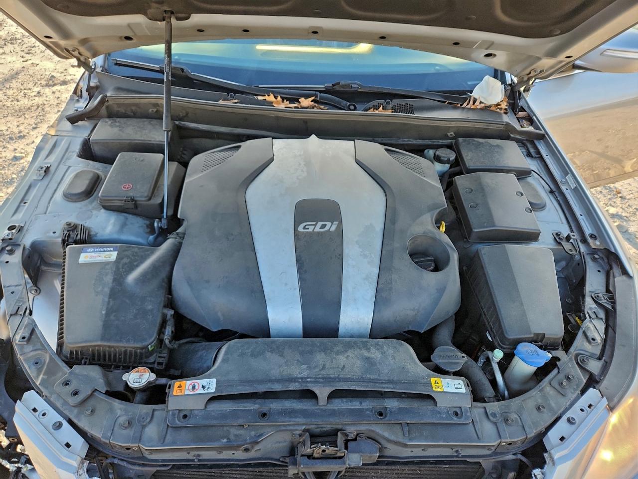 2013 HYUNDAI GENESIS 3.8L photo 11
