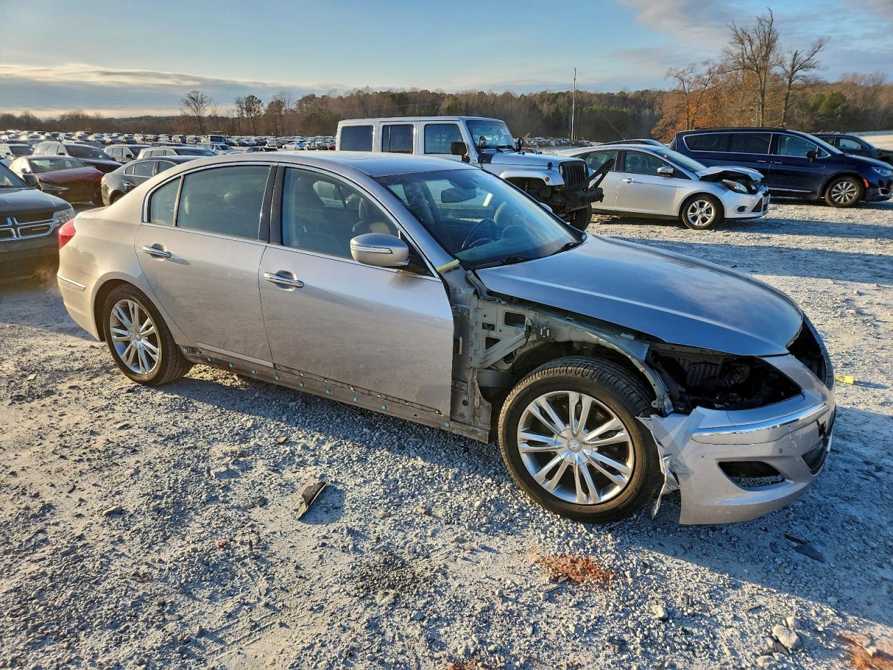2013 HYUNDAI GENESIS 3.8L photo 4