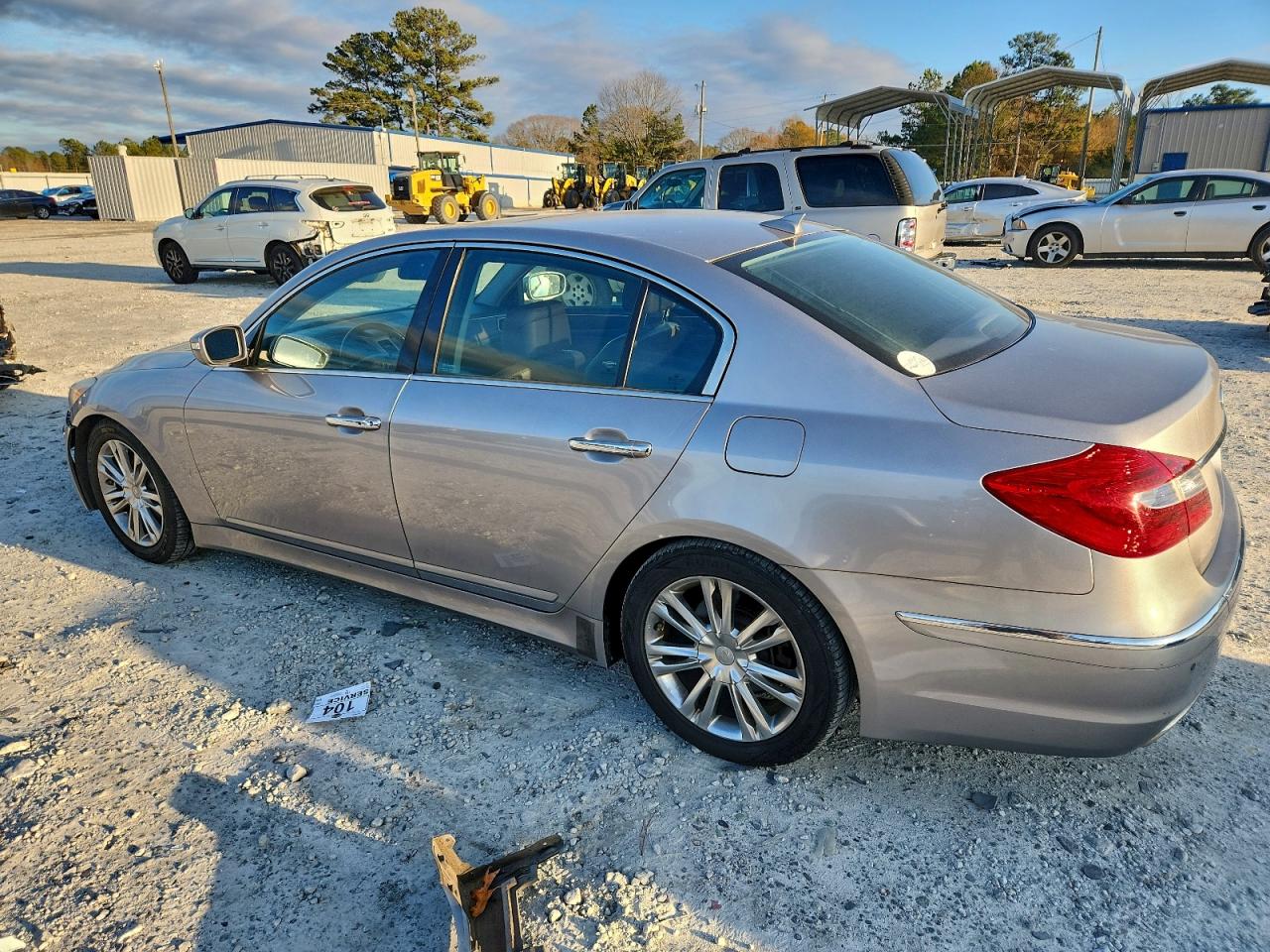 2013 HYUNDAI GENESIS 3.8L photo 2