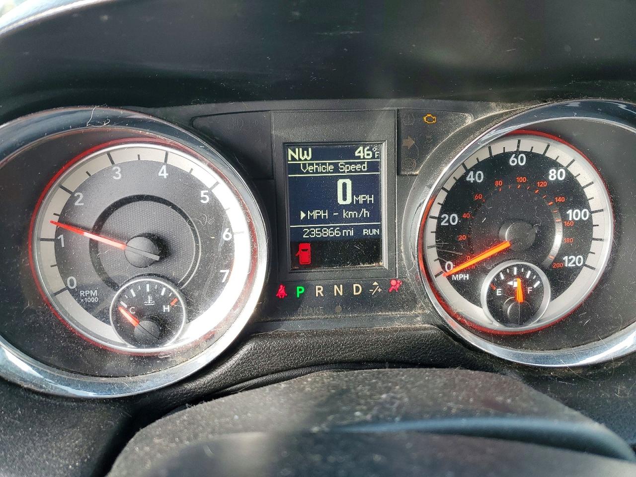 2013 DODGE GRAND CARAVAN SXT photo 9