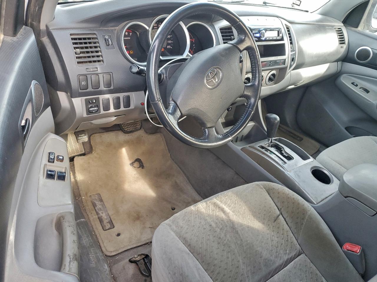 2005 TOYOTA TACOMA ACCESS CAB photo 8