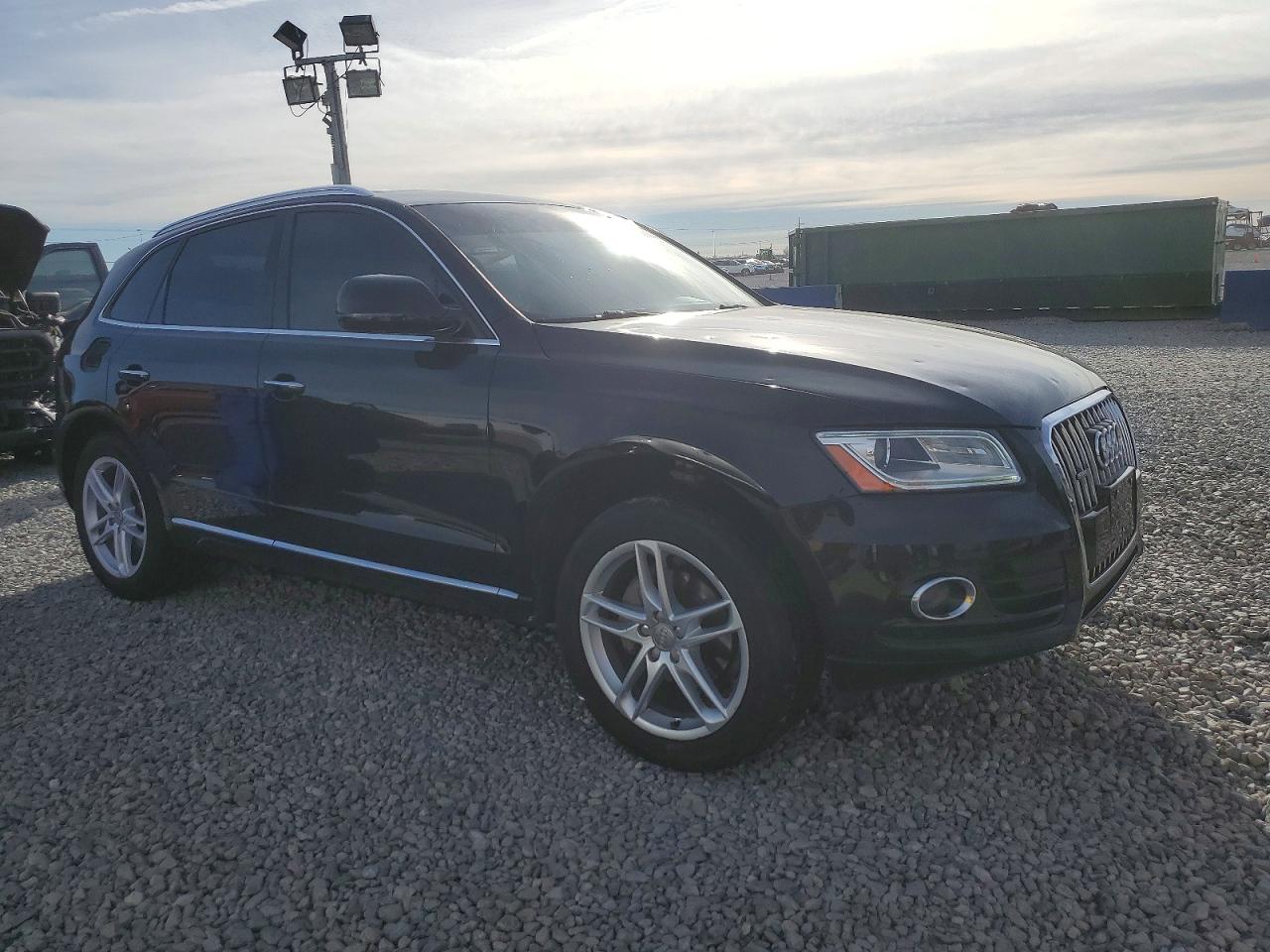2017 AUDI Q5 PREMIUM PLUS photo 4