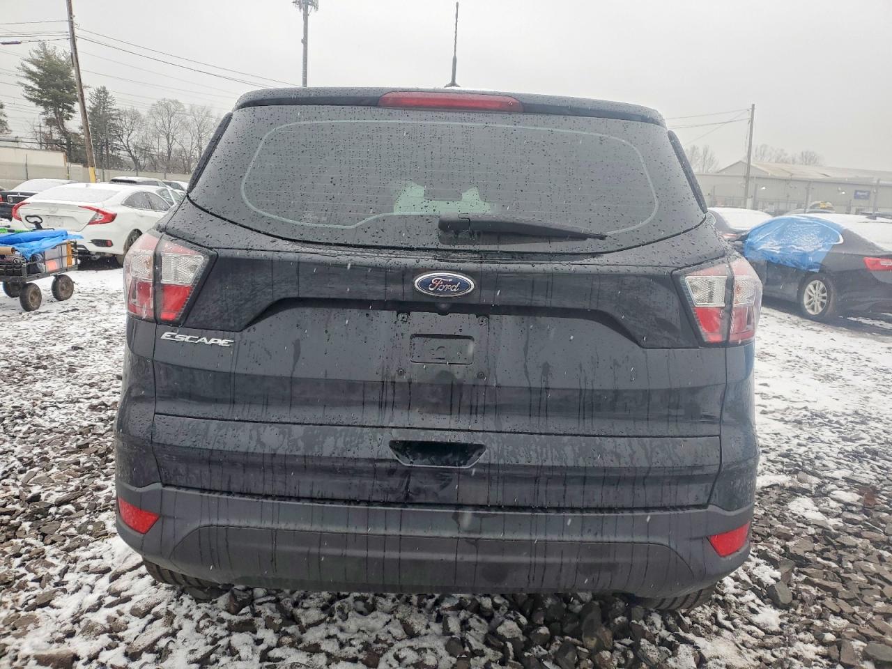 2018 FORD ESCAPE S photo 6