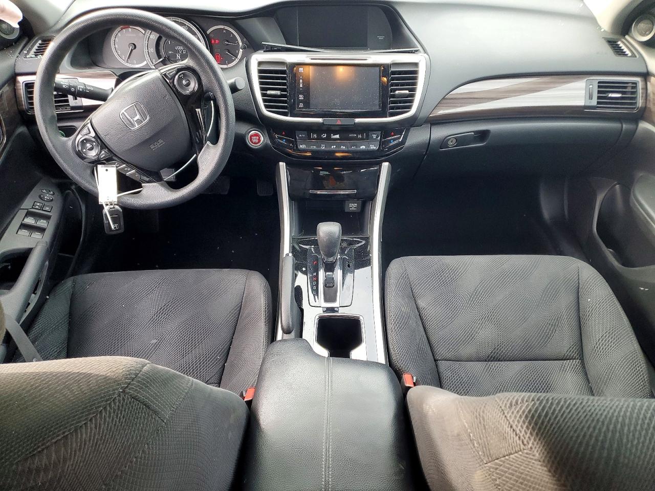 2017 HONDA ACCORD EX photo 8