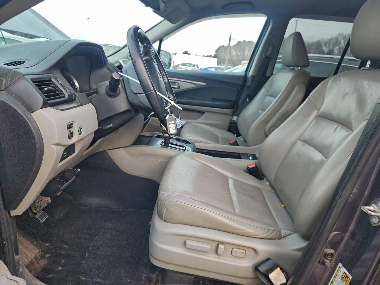 2019 HONDA RIDGELINE RTL photo 7