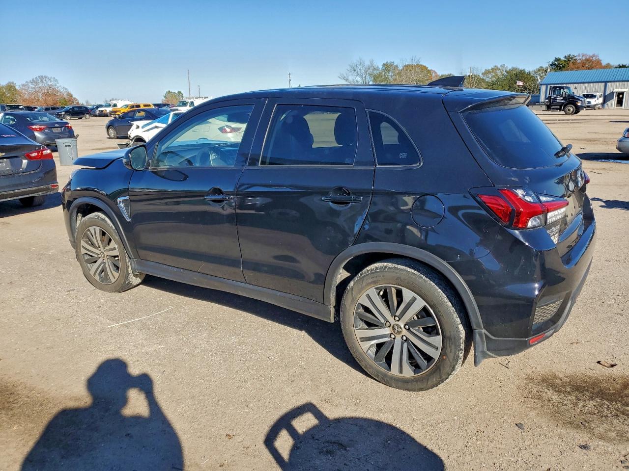 2023 MITSUBISHI OUTLANDER SPORT S/SE photo 2