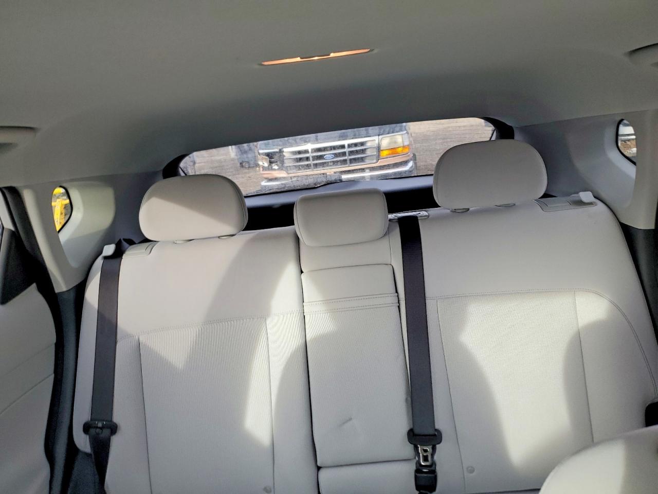 2025 HYUNDAI KONA SEL photo 19