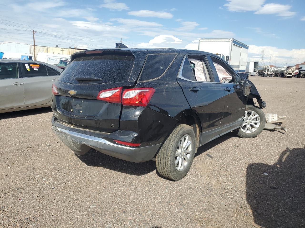 2018 CHEVROLET EQUINOX LT photo 3