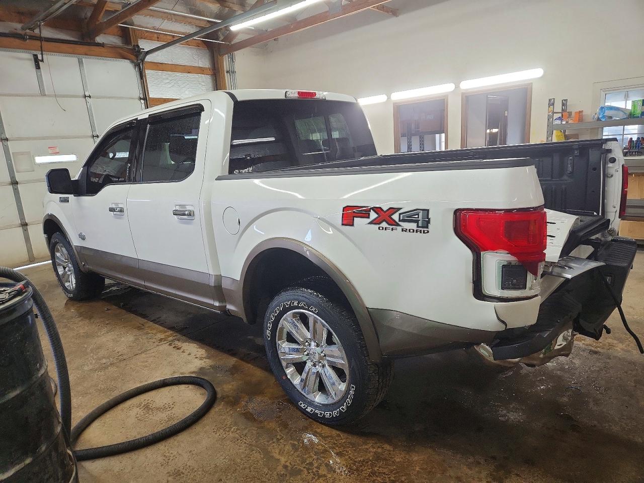 2019 FORD F150 SUPERCREW photo 2