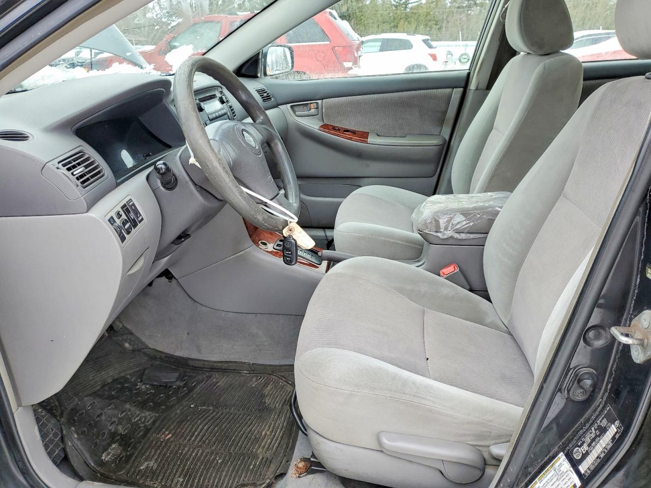 2007 TOYOTA COROLLA CE photo 7