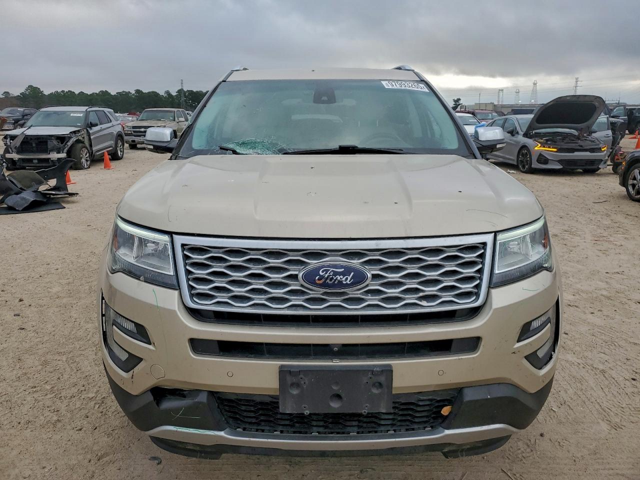 2017 FORD EXPLORER PLATINUM photo 5
