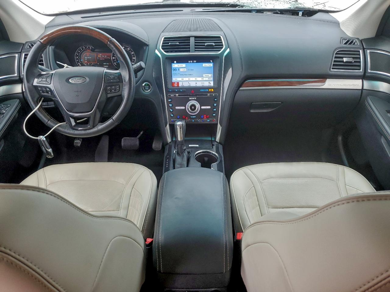 2017 FORD EXPLORER PLATINUM photo 8