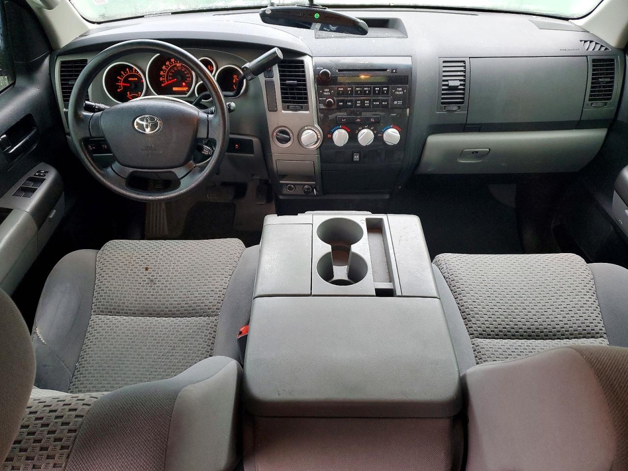 2010 TOYOTA TUNDRA DOUBLE CAB SR5 photo 8