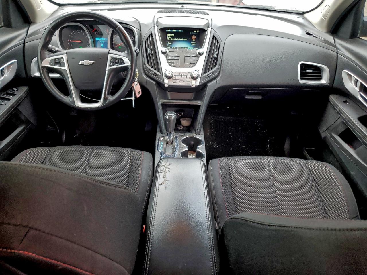 2017 CHEVROLET EQUINOX LT photo 8