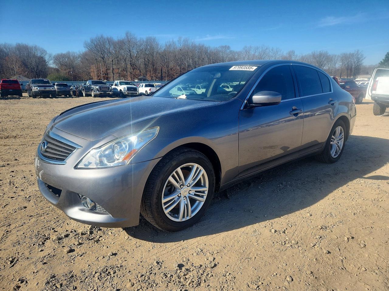 2013 INFINITI G37