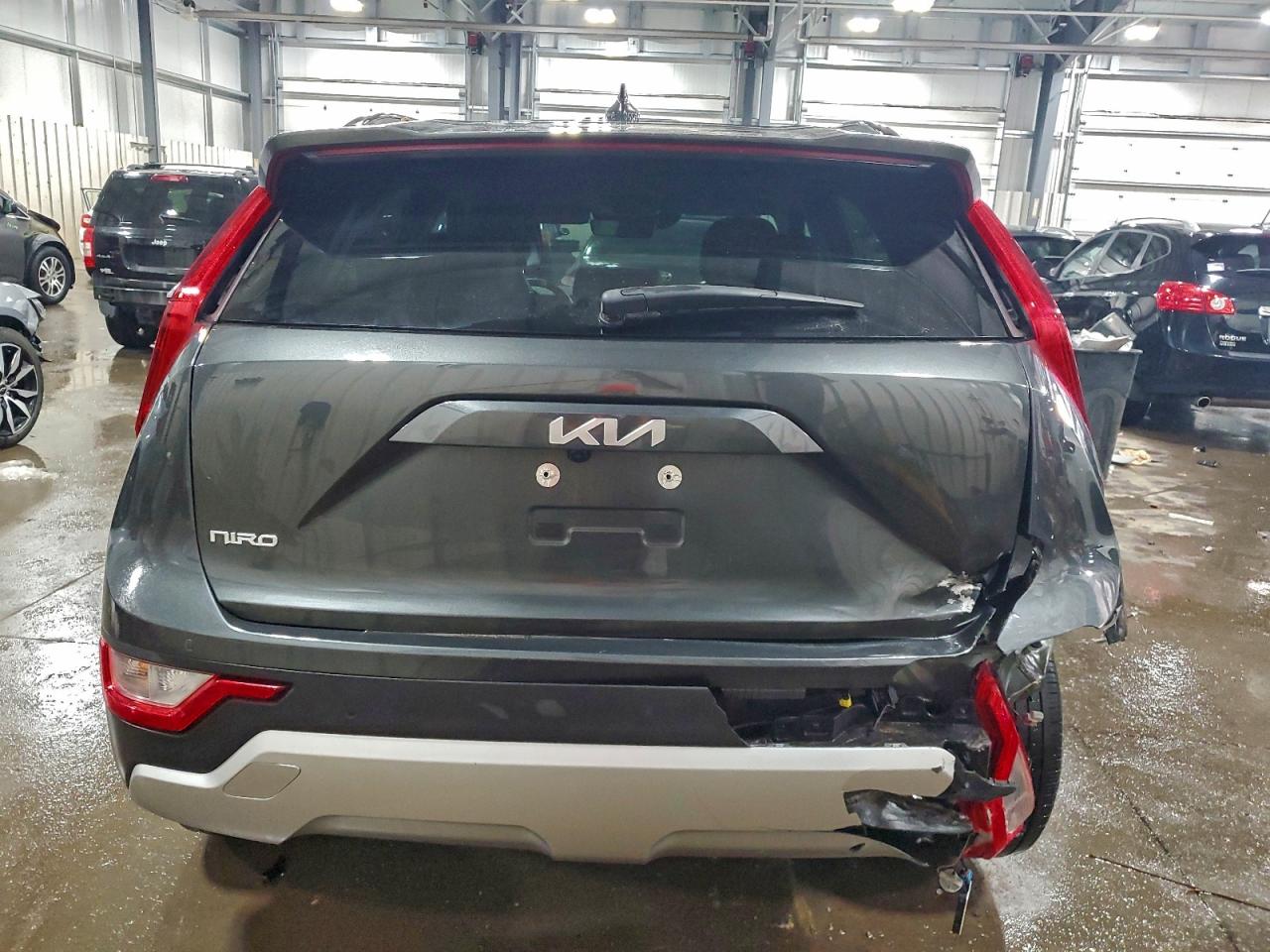 2023 KIA NIRO EX photo 6