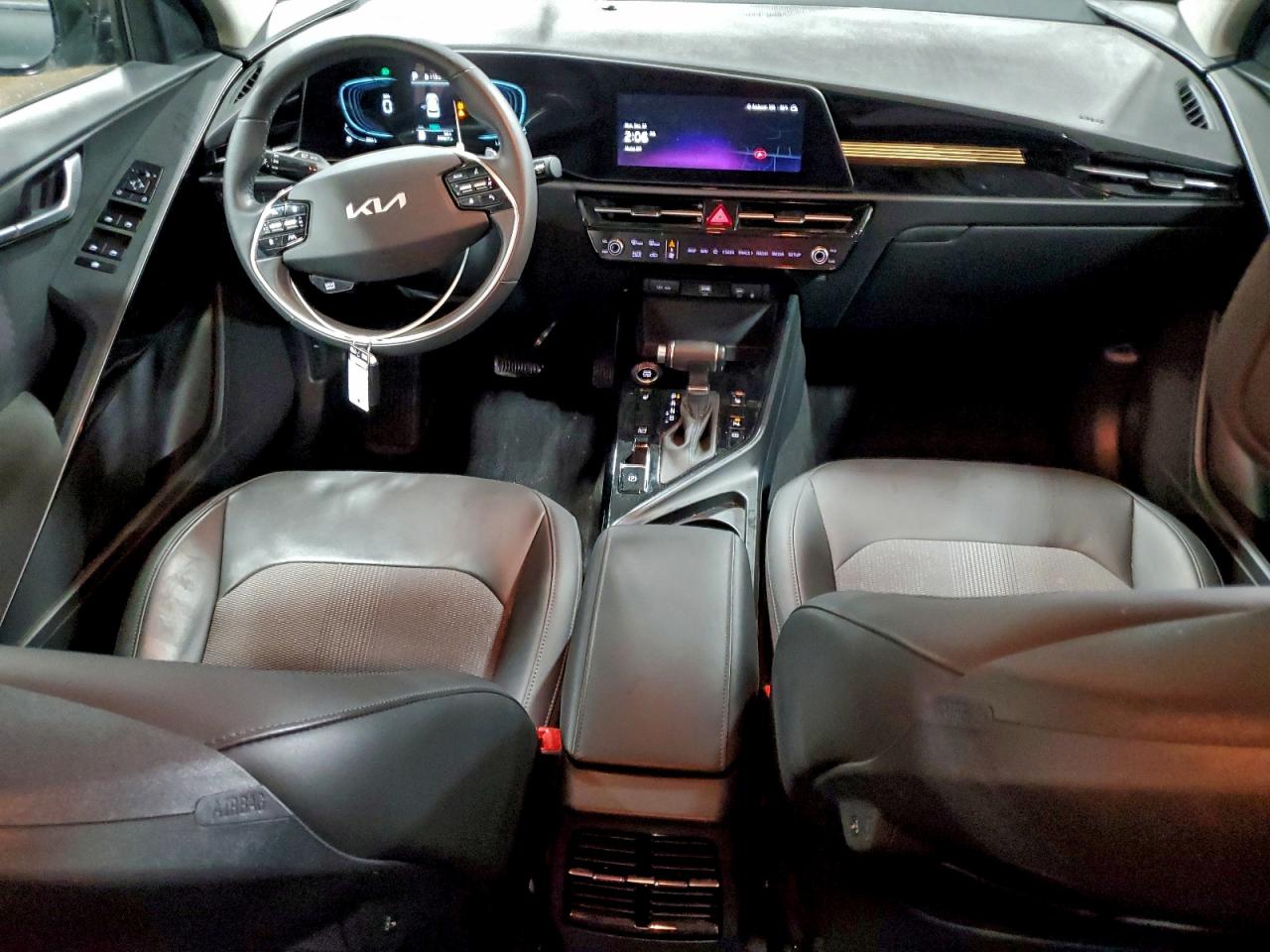 2023 KIA NIRO EX photo 8