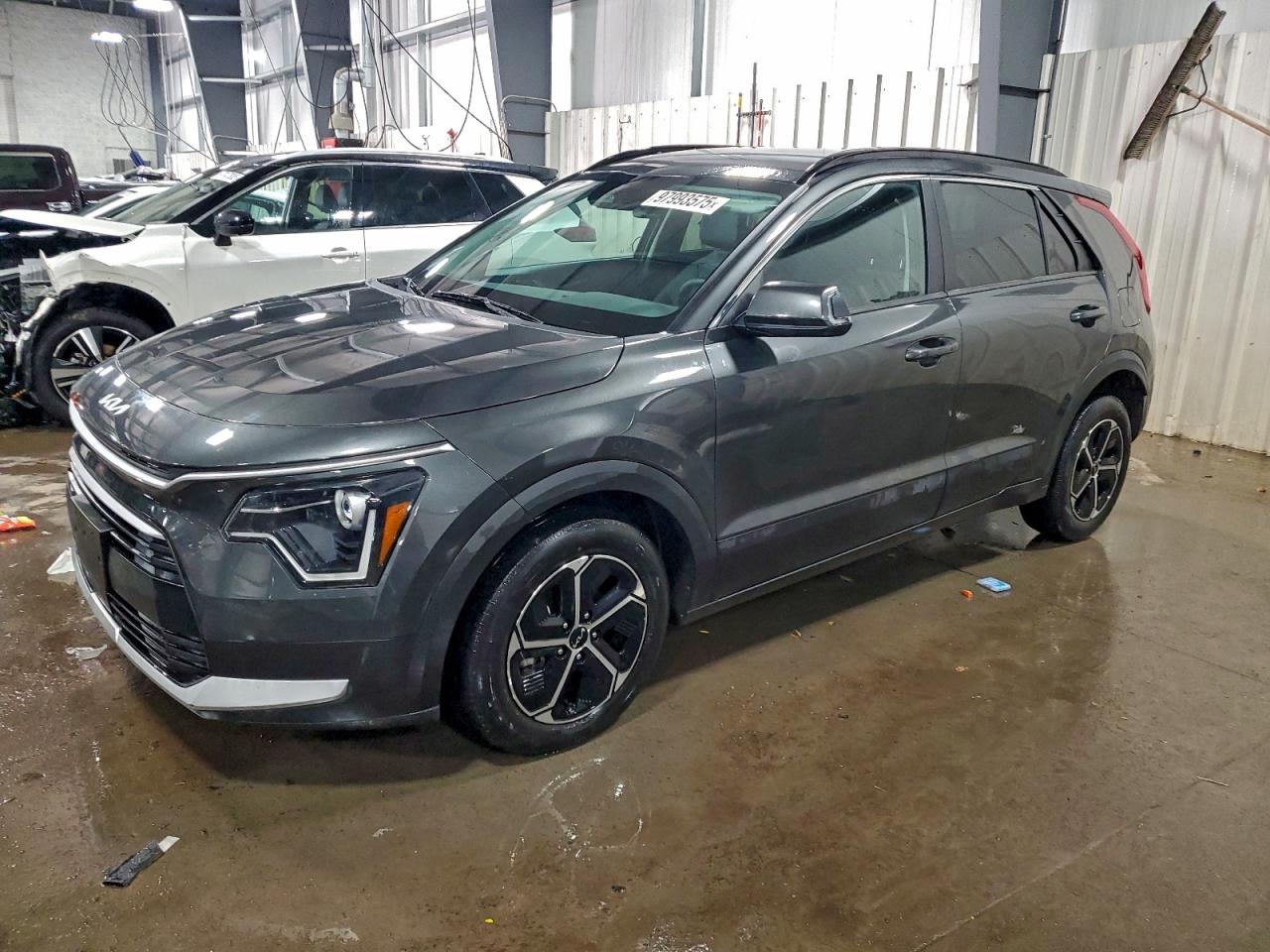 2023 KIA NIRO