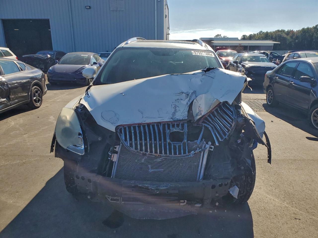2010 BUICK ENCLAVE CXL photo 5