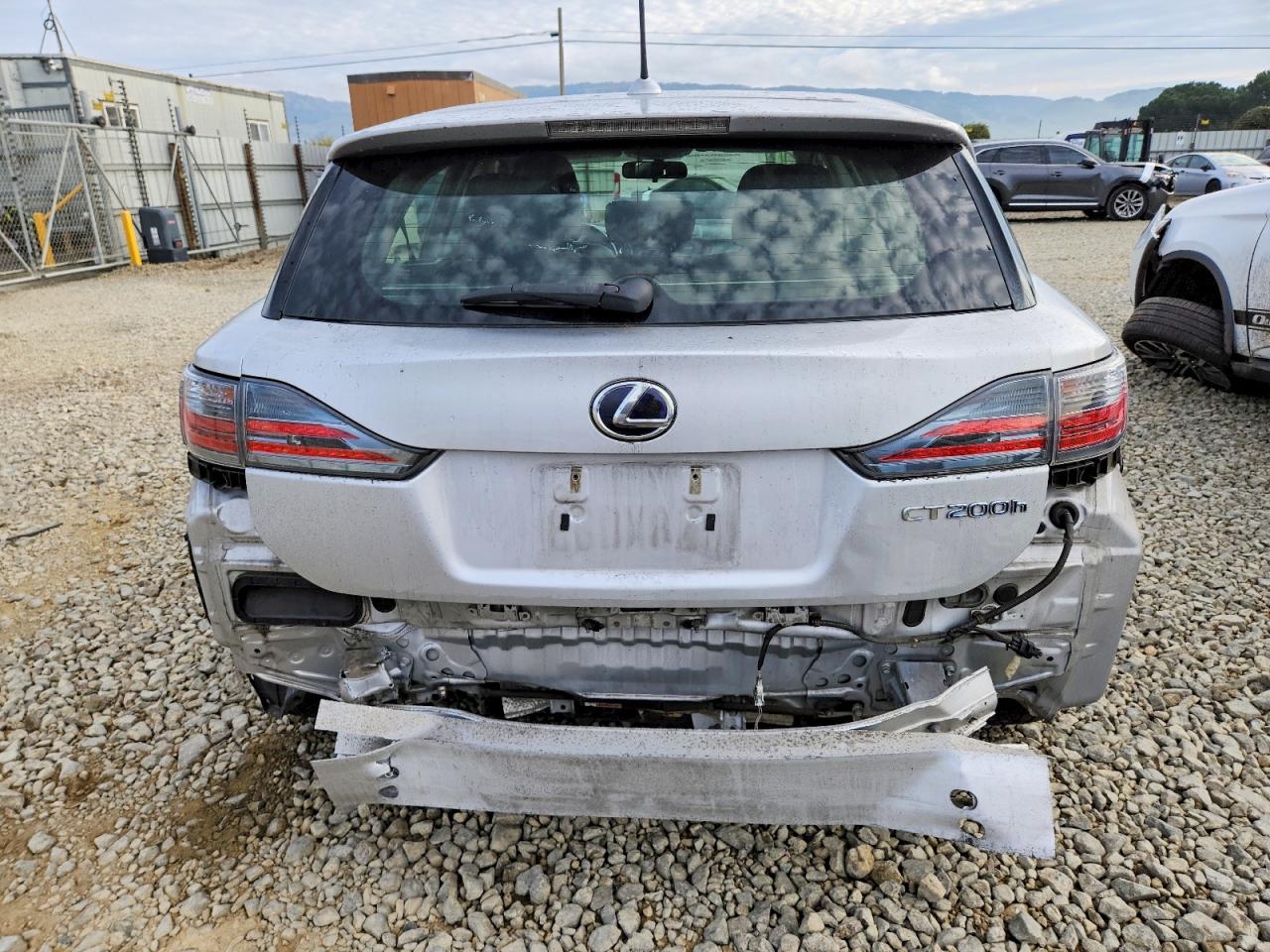 2012 LEXUS CT 200 photo 6