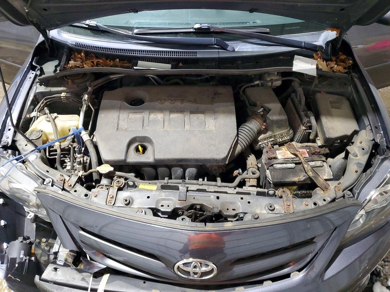 2011 TOYOTA COROLLA BASE photo 11