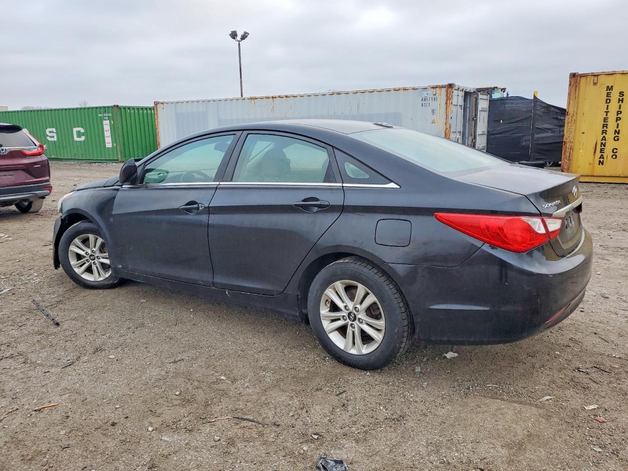 2013 HYUNDAI SONATA GLS photo 2