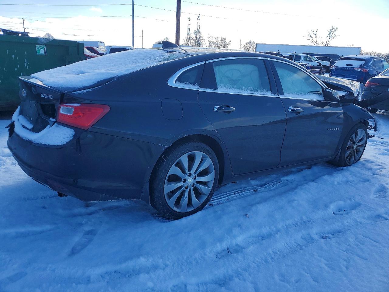 2017 CHEVROLET MALIBU PREMIER photo 3