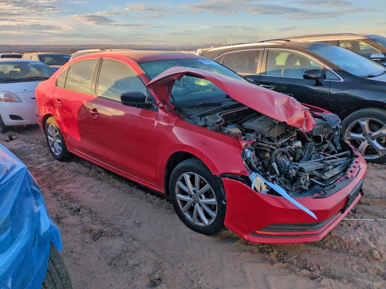 2015 VOLKSWAGEN JETTA SE photo 4