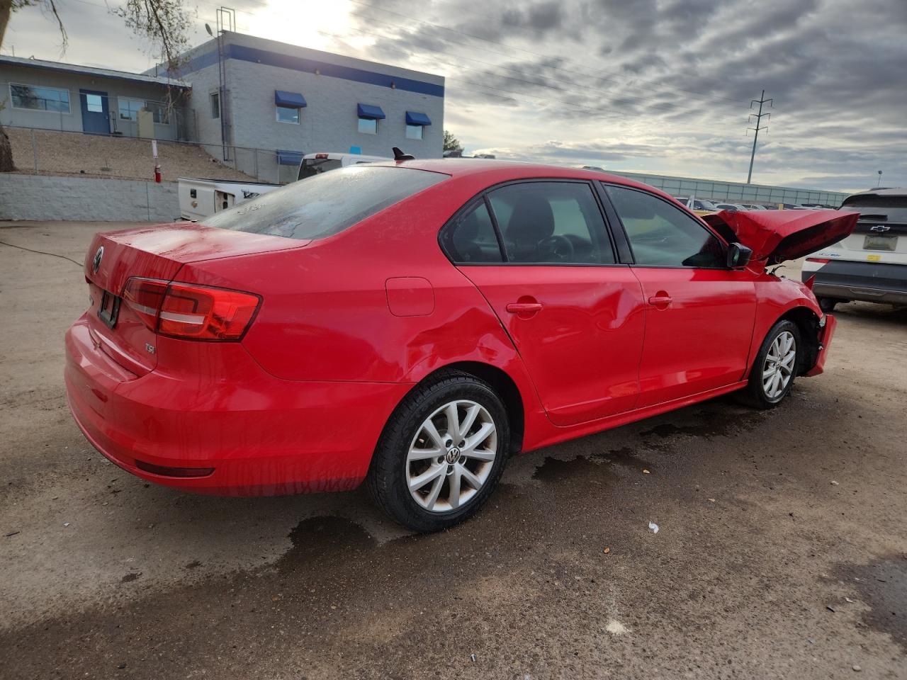 2015 VOLKSWAGEN JETTA SE photo 3