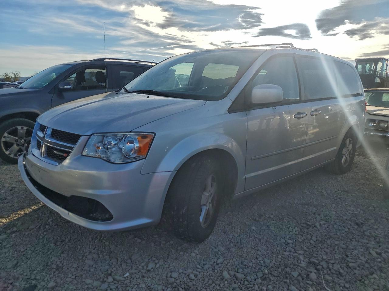 2012 DODGE GRAND CARAVAN