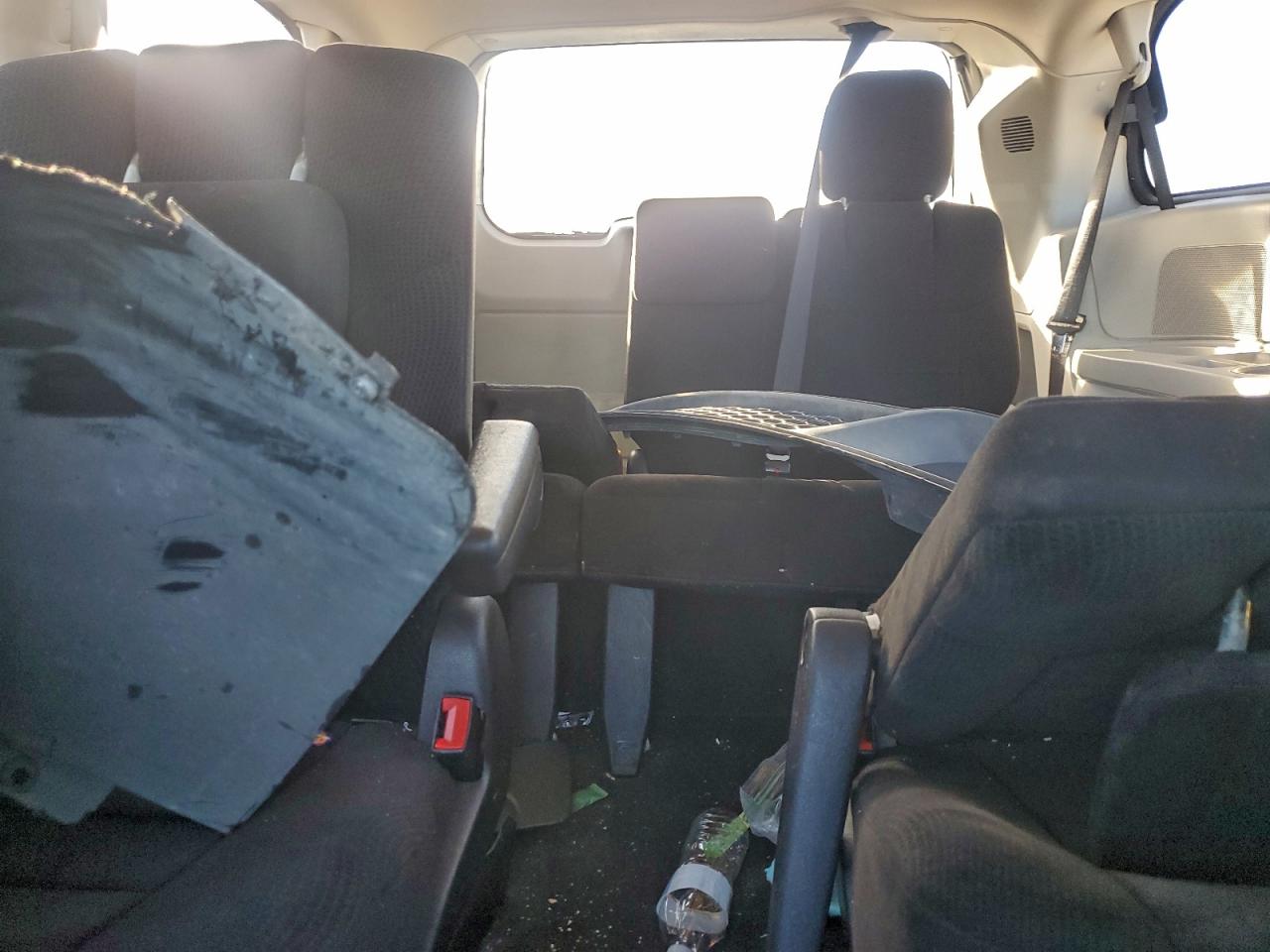 2012 DODGE GRAND CARAVAN SXT photo 10