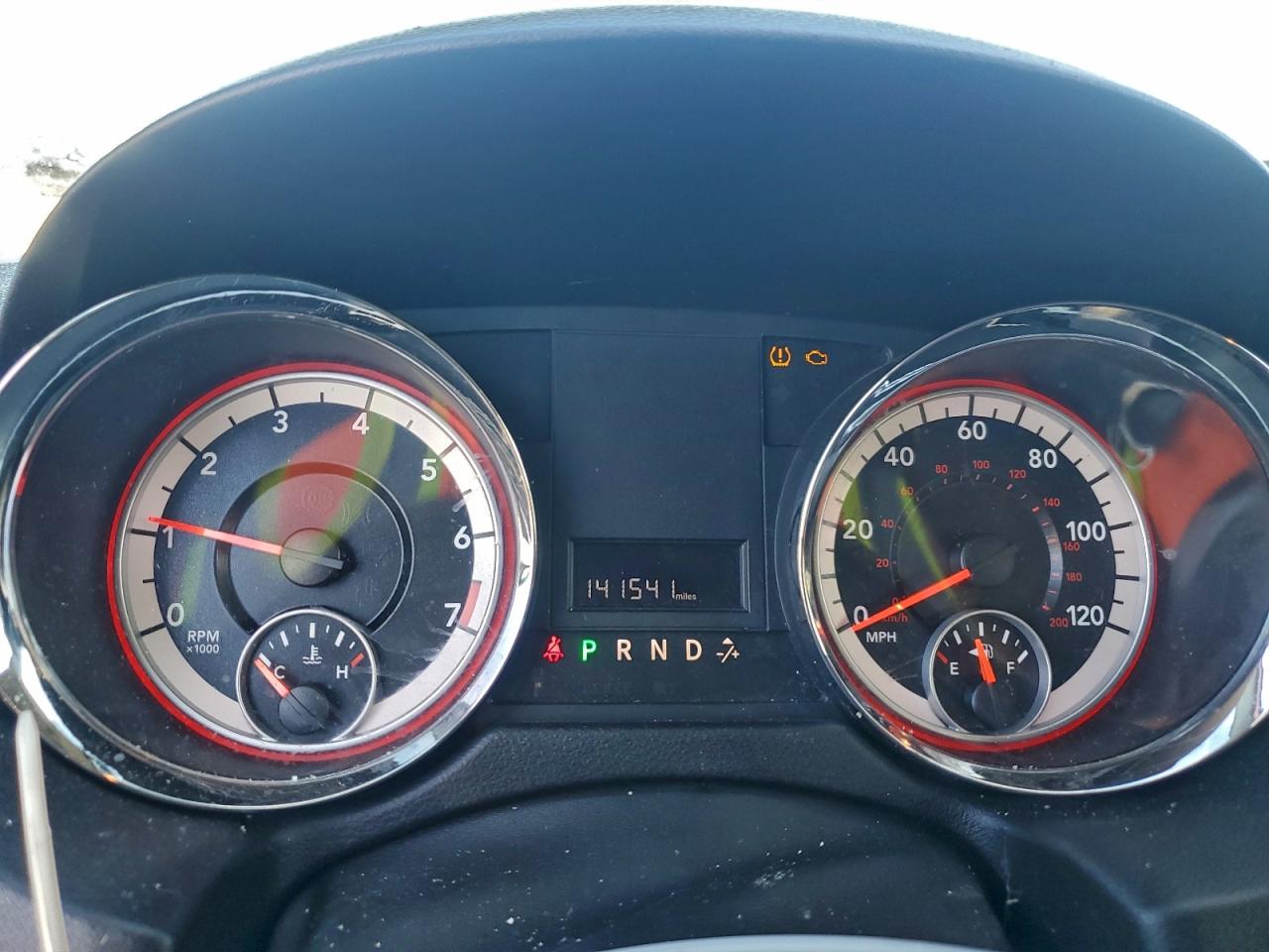 2012 DODGE GRAND CARAVAN SXT photo 9