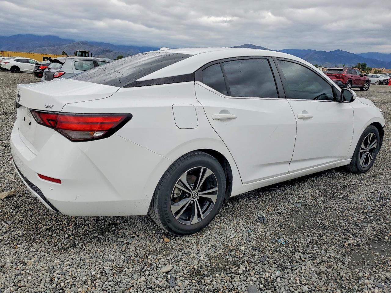 2022 NISSAN SENTRA SV photo 3