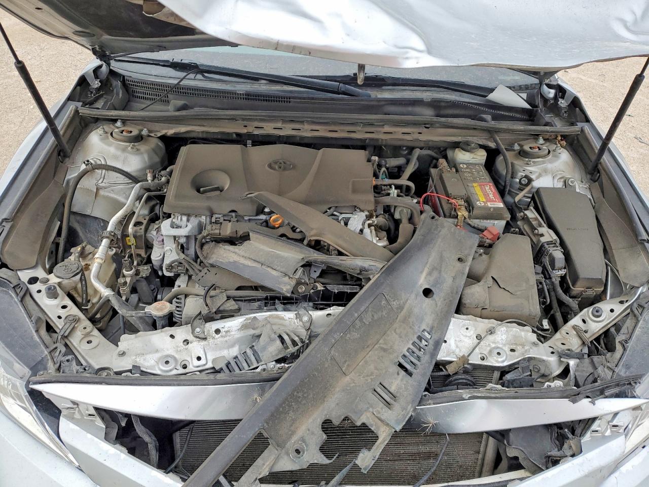 2020 TOYOTA CAMRY L photo 11