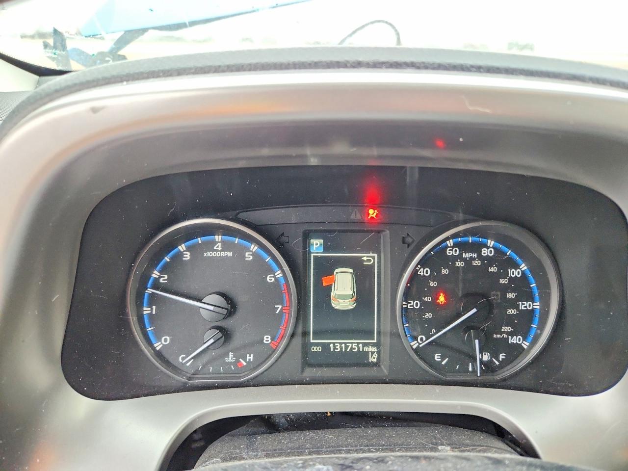 2017 TOYOTA RAV4 LE photo 9