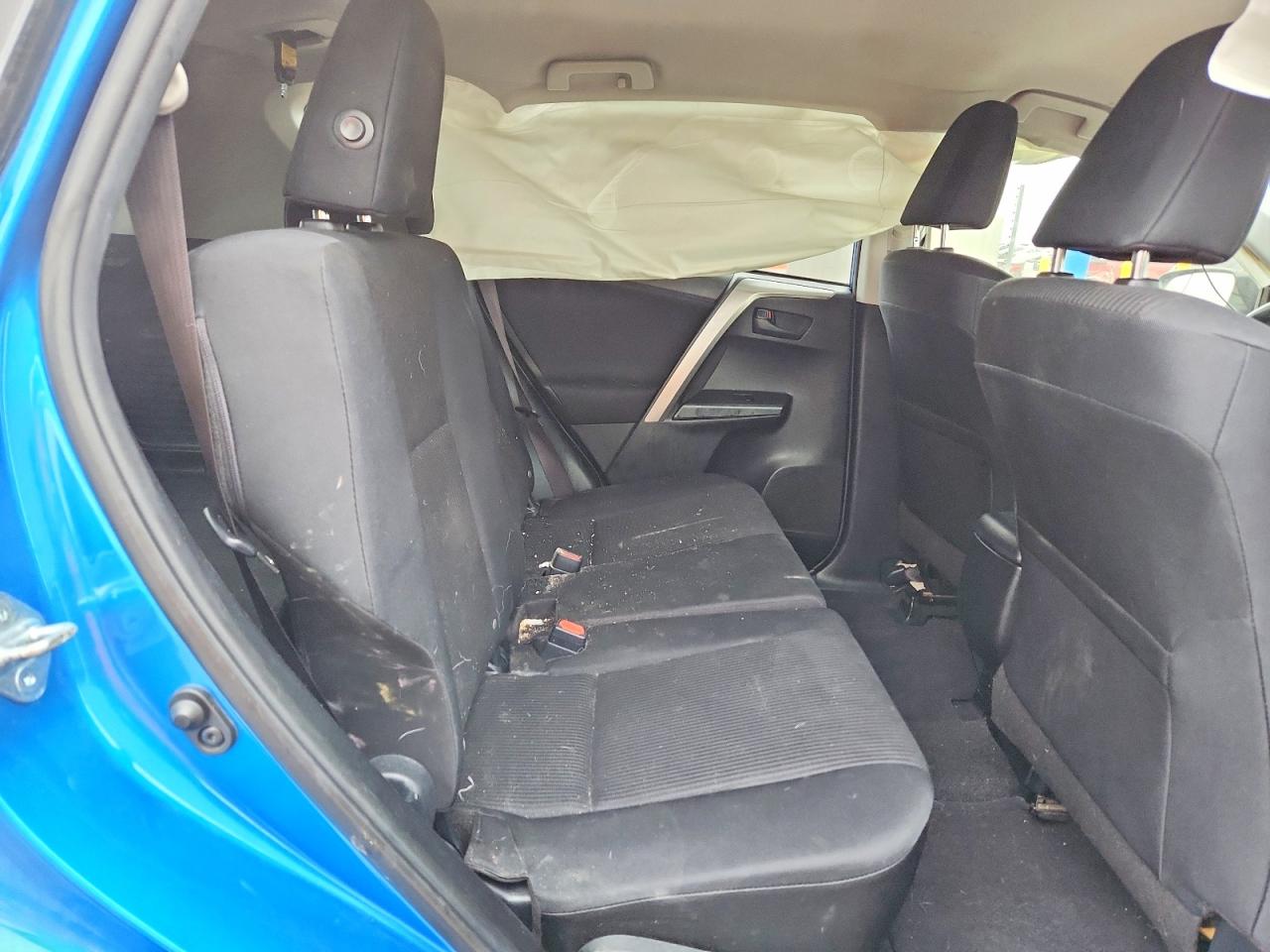 2017 TOYOTA RAV4 LE photo 11