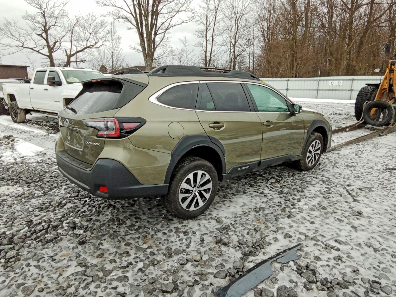 2025 SUBARU OUTBACK PREMIUM photo 3