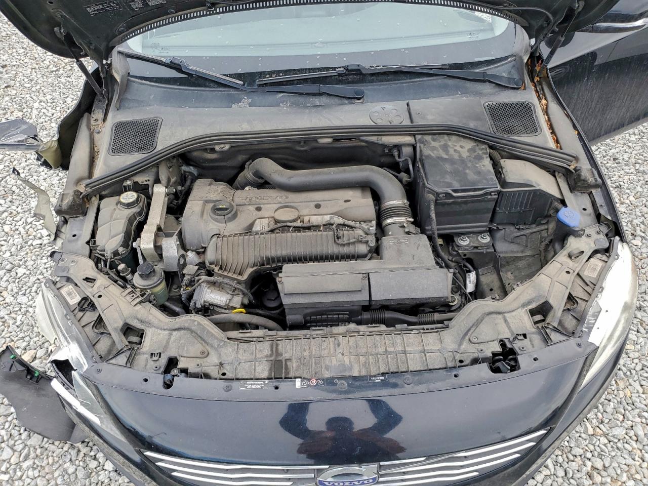2015 VOLVO S60 PREMIER photo 11