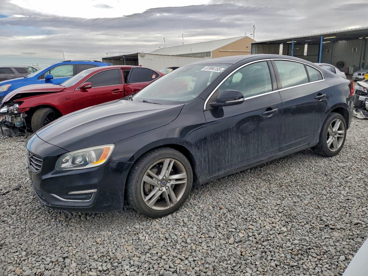 2015 VOLVO S60
