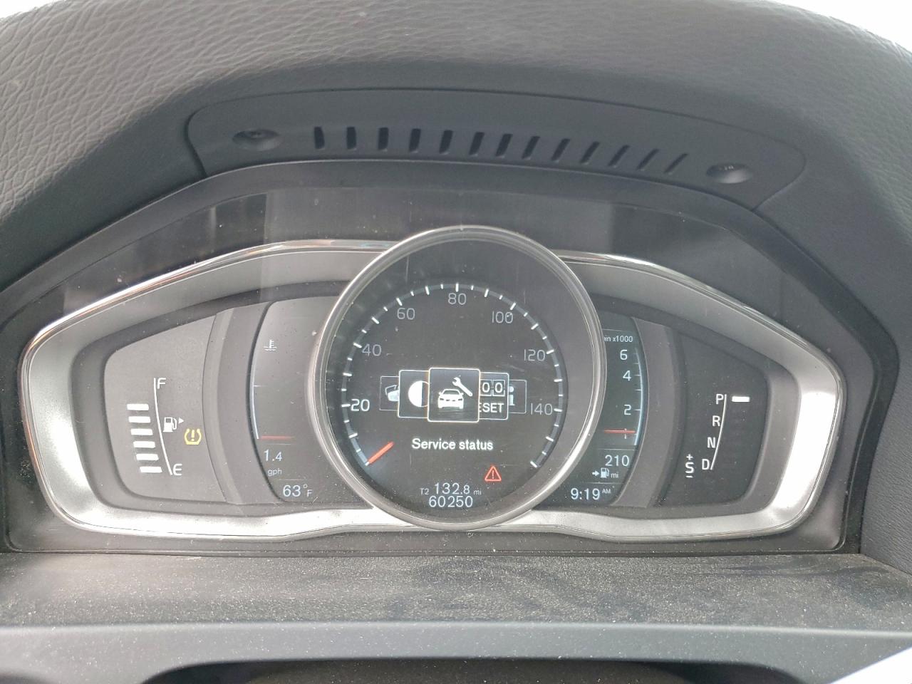 2015 VOLVO S60 PREMIER photo 9