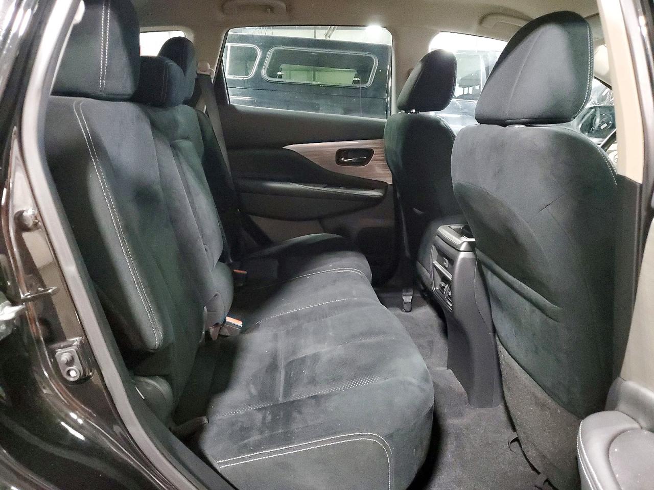 2018 NISSAN MURANO S photo 11
