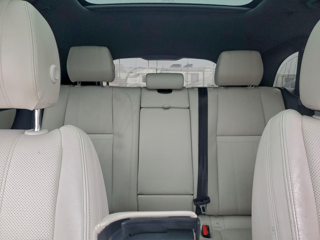 2020 LAND ROVER RANGE ROVER VELAR R-DYNAMIC S photo 10