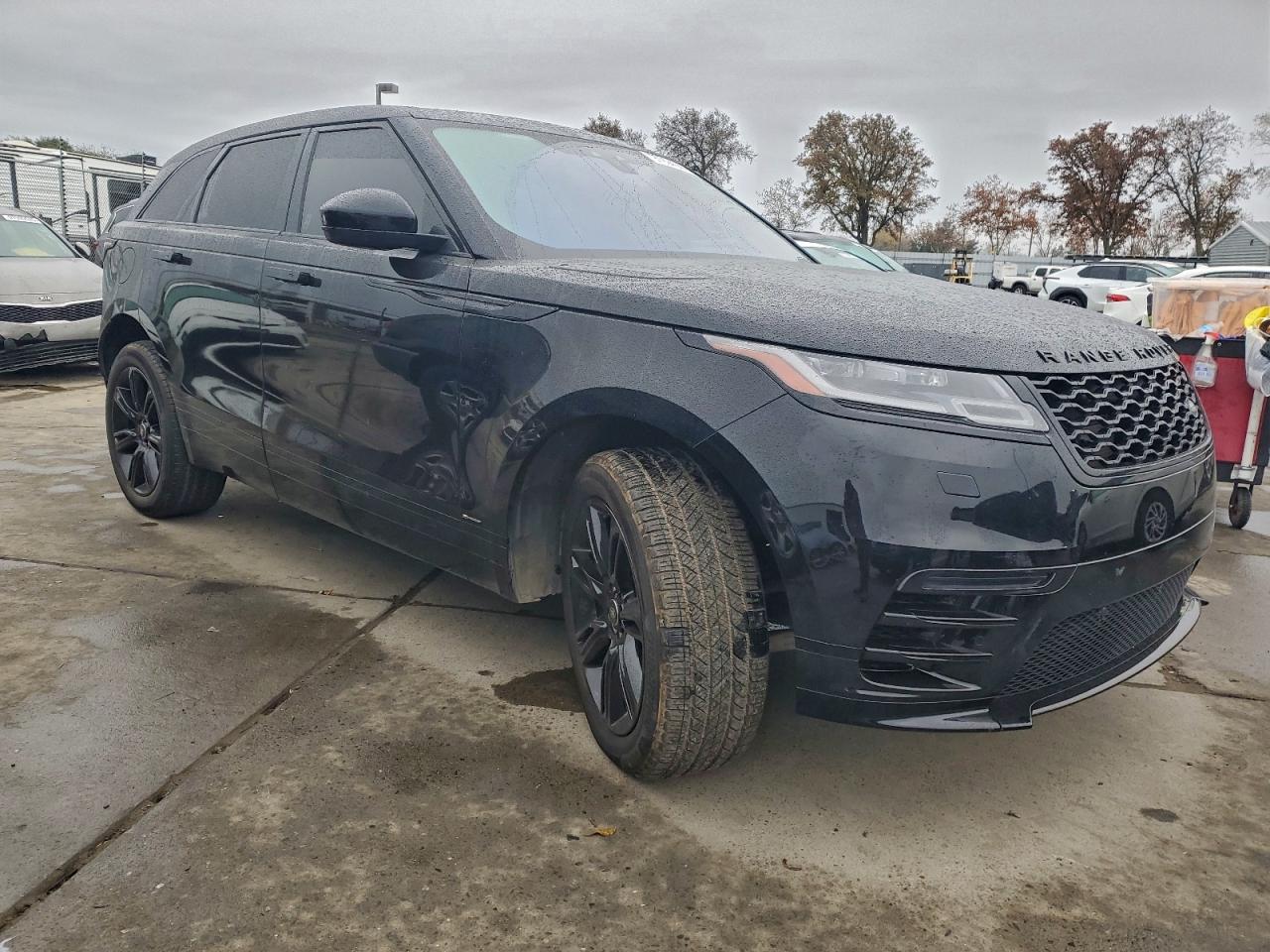 2020 LAND ROVER RANGE ROVER VELAR R-DYNAMIC S photo 4