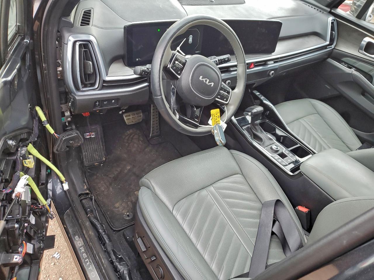 2024 KIA SORENTO SX photo 8