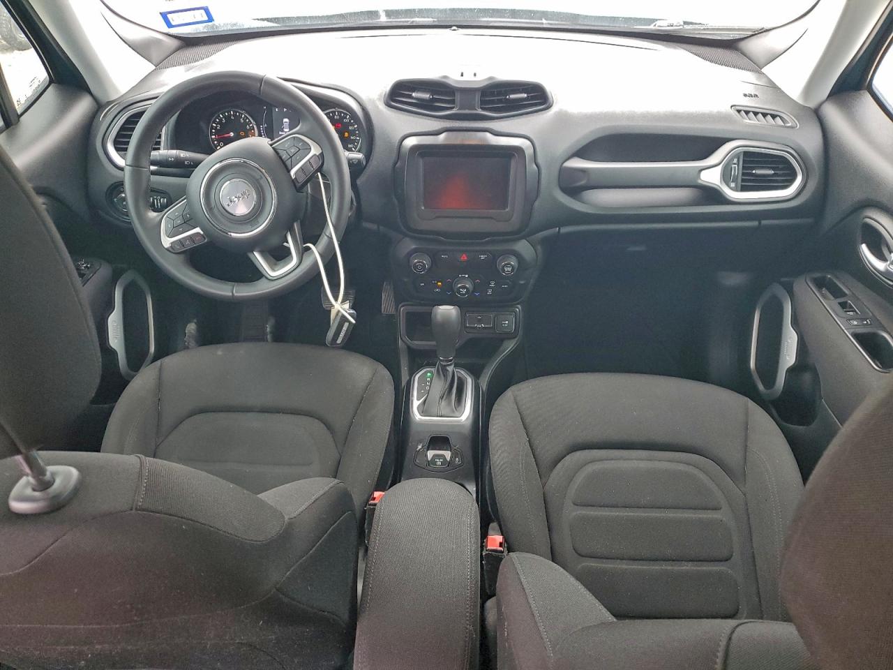 2019 JEEP RENEGADE LATITUDE photo 8