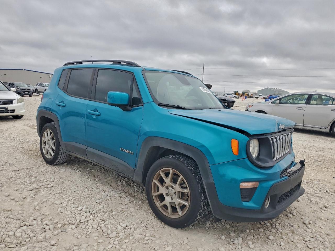 2019 JEEP RENEGADE LATITUDE photo 4