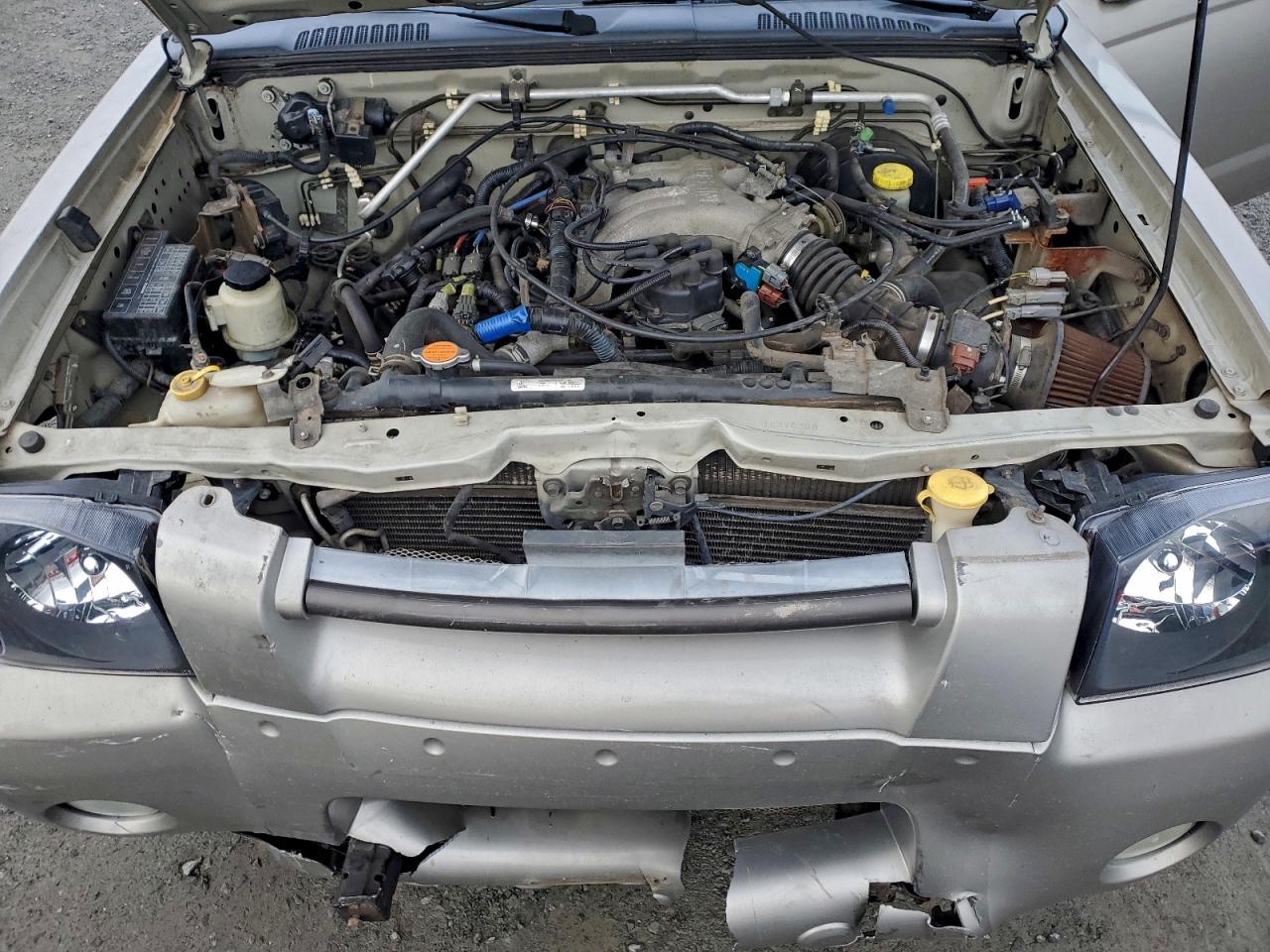 2001 NISSAN FRONTIER KING CAB XE photo 11
