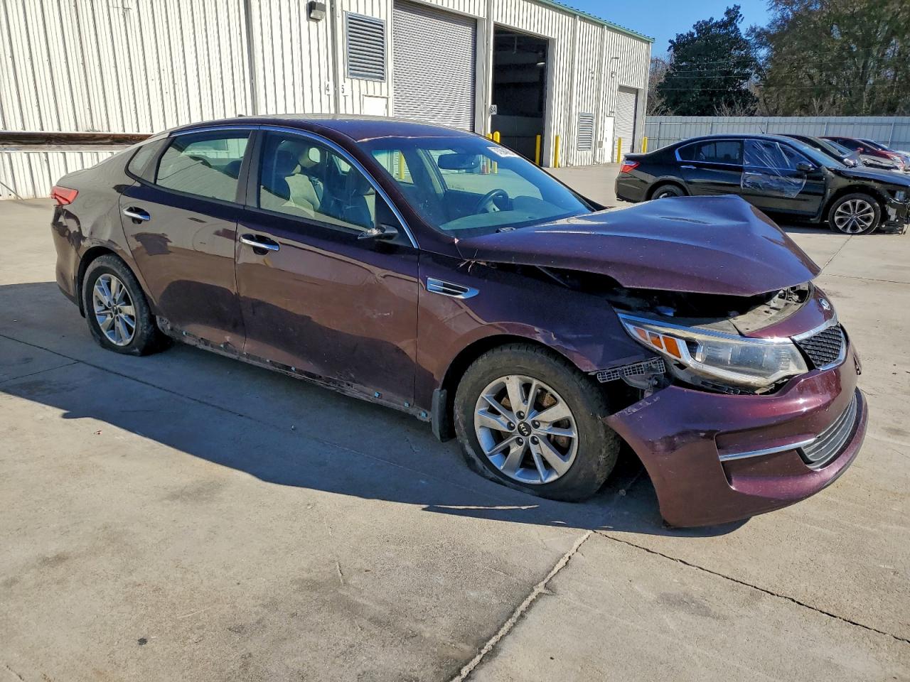 2018 KIA OPTIMA LX photo 4
